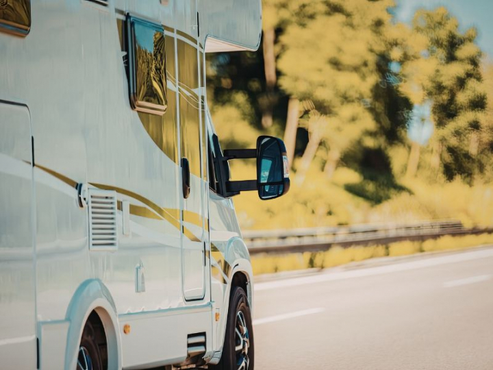 alquiler autocaravana particular o empresa especializada