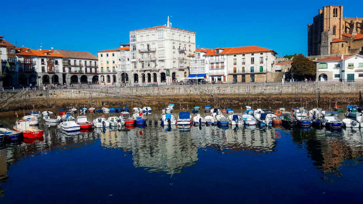 Viajar en autocaravana a Castro Urdiales