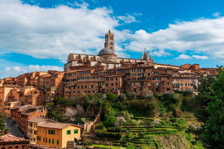 Viajar en autocaravana a Siena