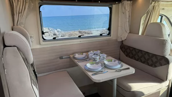 Alquiler Autocaravanas Seal 9 Rimor