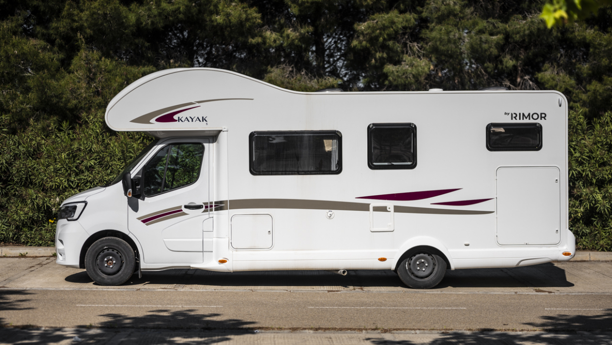 Autocaravana Kayak 5 Exterior