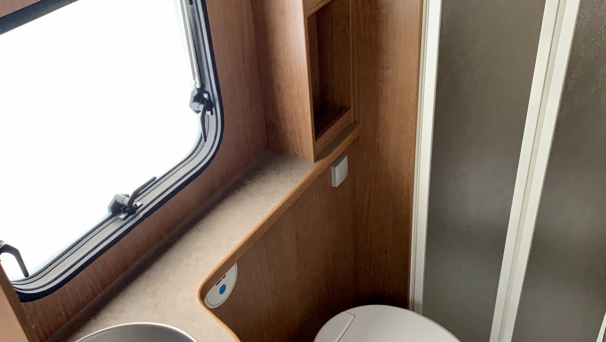 Autocaravana Kayak 12 PLUS Interior