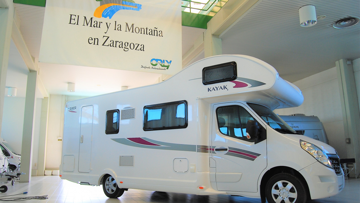 Autocaravana Kayak 9 Exterior