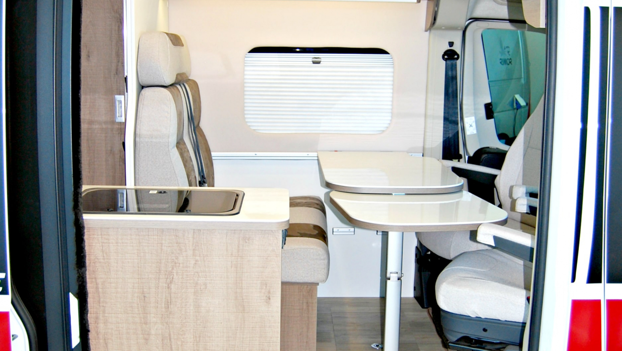 Furgoneta Camper Pilote VE600S Interior