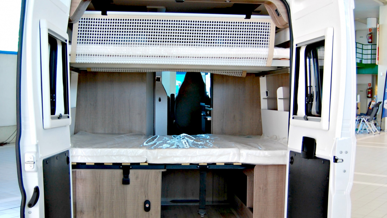 Furgoneta Camper Pilote VE600S Interior