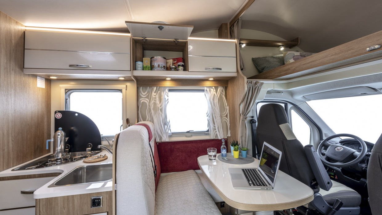 Autocaravana Capuchina Seal 695 Interior