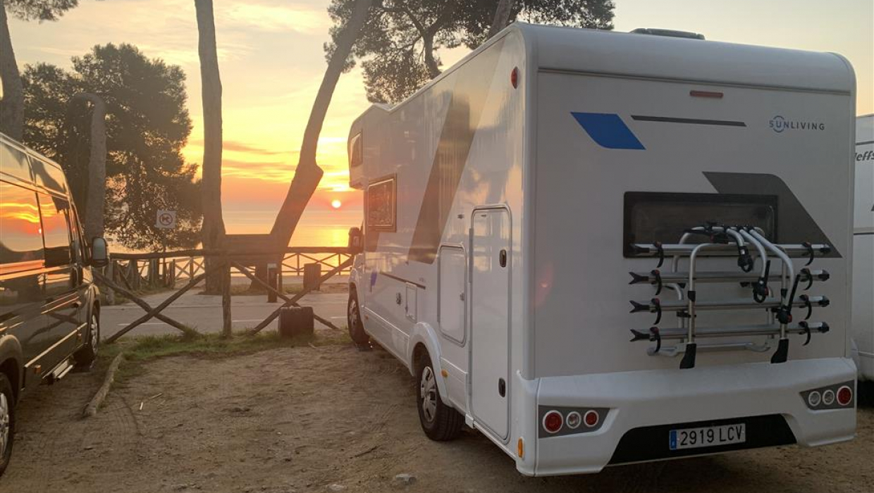 Sunliving a70dk alquiler autocaravanas