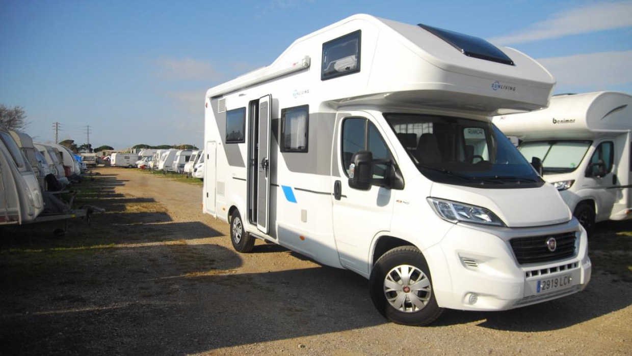 Sunliving a70dk alquiler autocaravanas