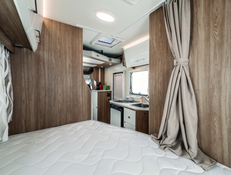 Autocaravana perfilada Seal 12 PLUS Interior