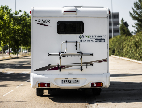 Kayak 14 PLUS Exterior