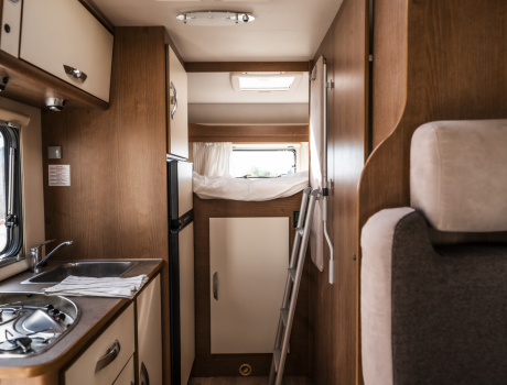 Kayak 14 PLUS Interior