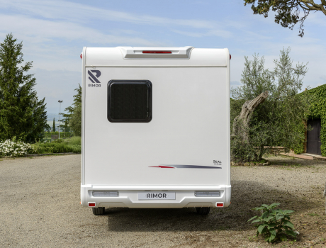 Autocaravana perfilada Seal 12 PLUS Exterior