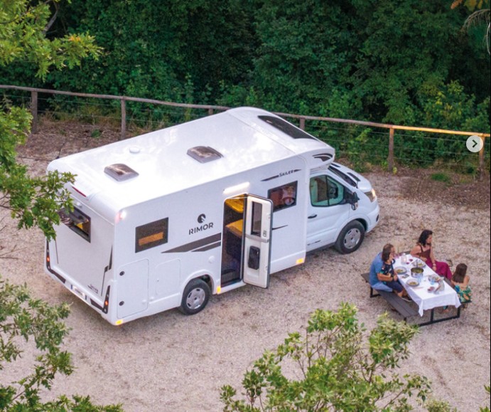 Autocaravana de alquiler de Topcaravaning en Bilbao