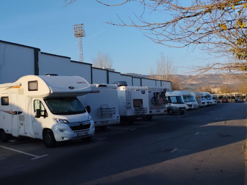 pernoctar autocaravana malaga